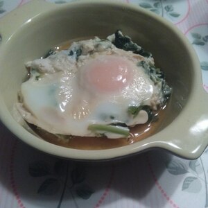 小松菜と、シメジの巣ごもり卵